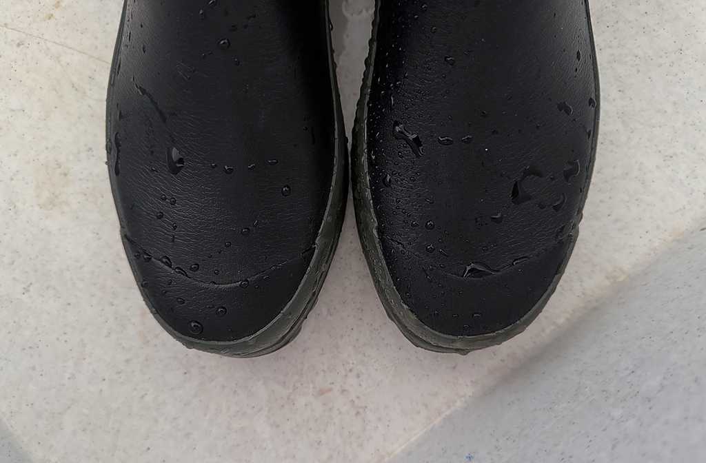 Stutterheim rain boots review of waterproof rubber